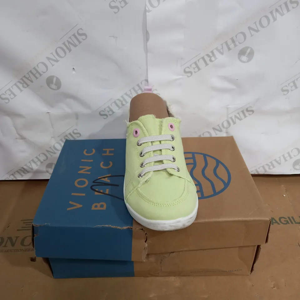 VIONIC VENICE PISMO LACE UP SHOE SIZE UNSPECIFIED