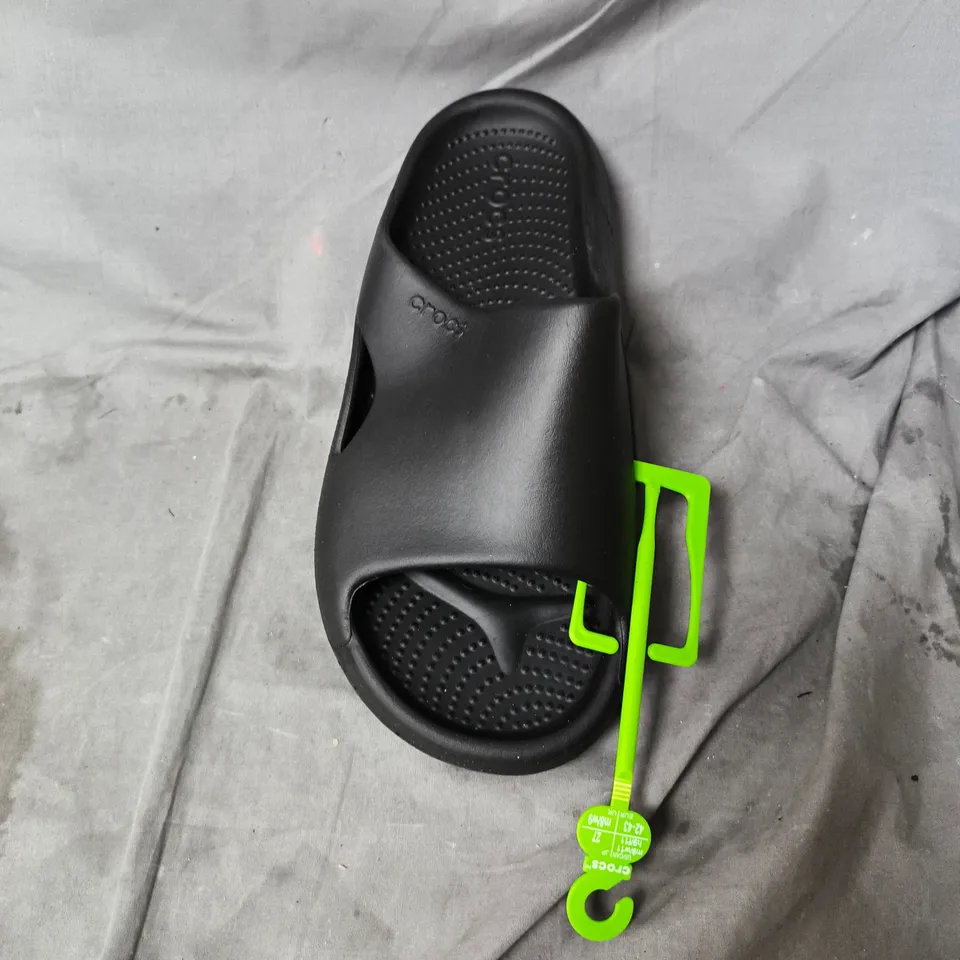 UNBOXED CROCS BLACK SLIP-ON SANDALS – UK SIZE M 8, W 9