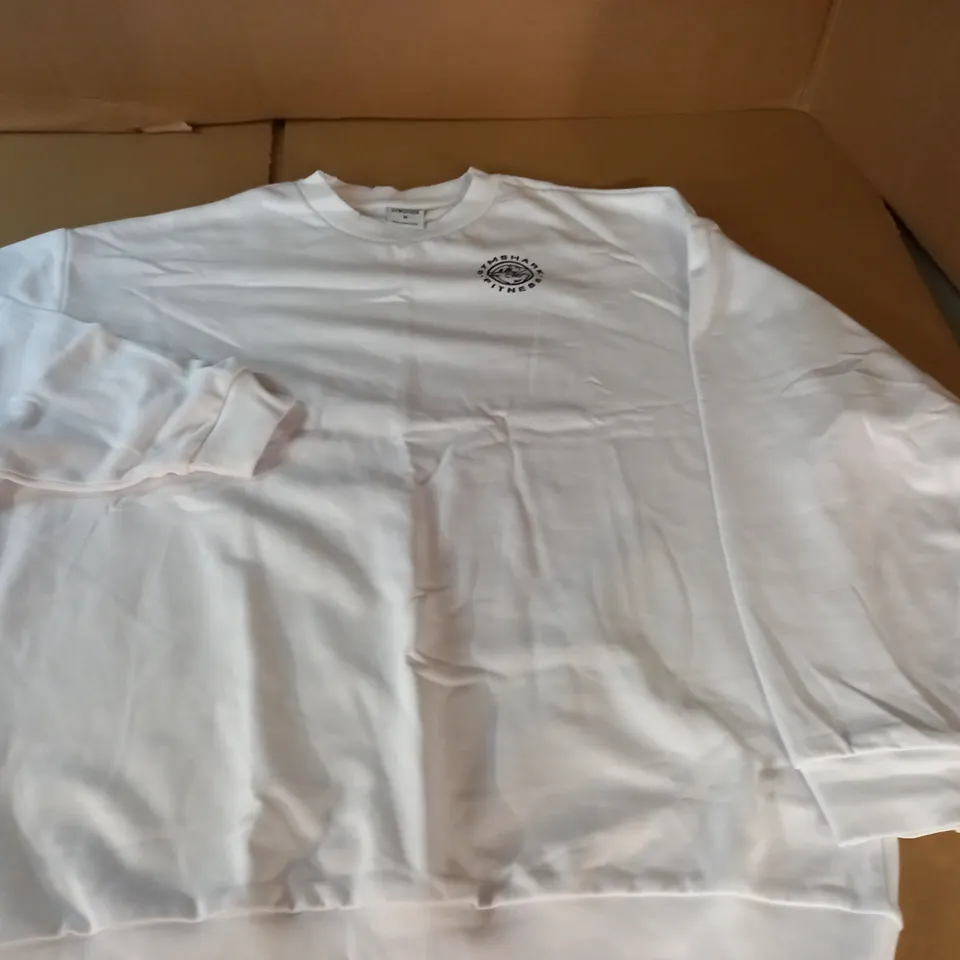 GYMSHARK WHITE CREW JUMPER - M