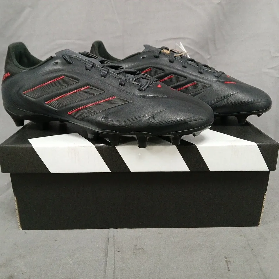 BOXED PAIR OF ADIDAS COPA PURE III LEAGUE FOOTBALL BOOTS IN BLACK/RED SIZE UK 6