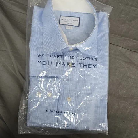 BAGGED CHARLES TYRWHITT SKY BLUE PUPPYTOOTH SHIRT – NON-IRON - SLIM FIT (16.5/33IN)
