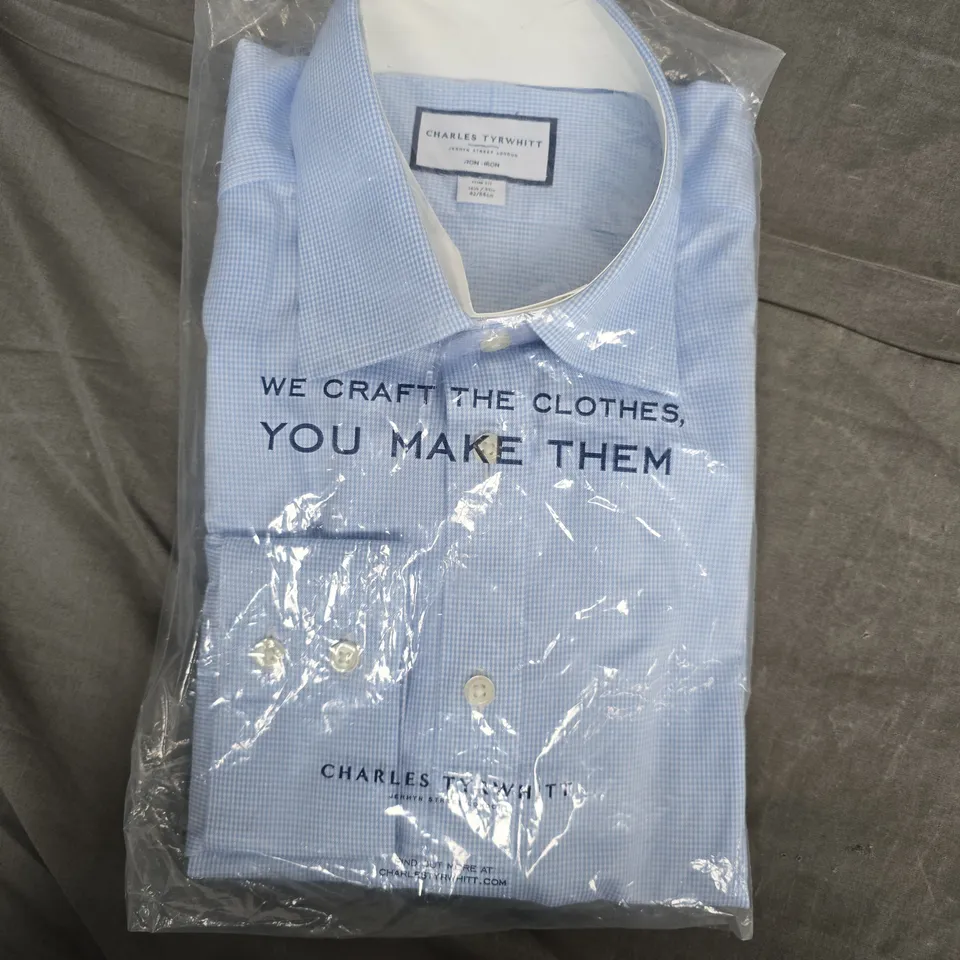 BAGGED CHARLES TYRWHITT SKY BLUE PUPPYTOOTH SHIRT – NON-IRON - SLIM FIT (16.5/33IN)
