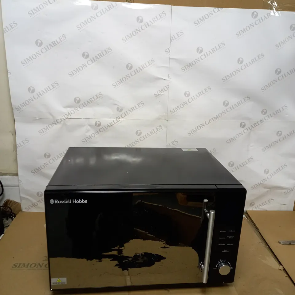 RUSSELL HOBBS FAMILY PLUS COMBINATION MICROWAVE
