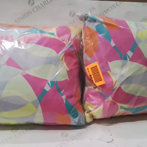 BRAND NEW SEALED SET OF 2 JUNGLE COTTON CUSHIONS