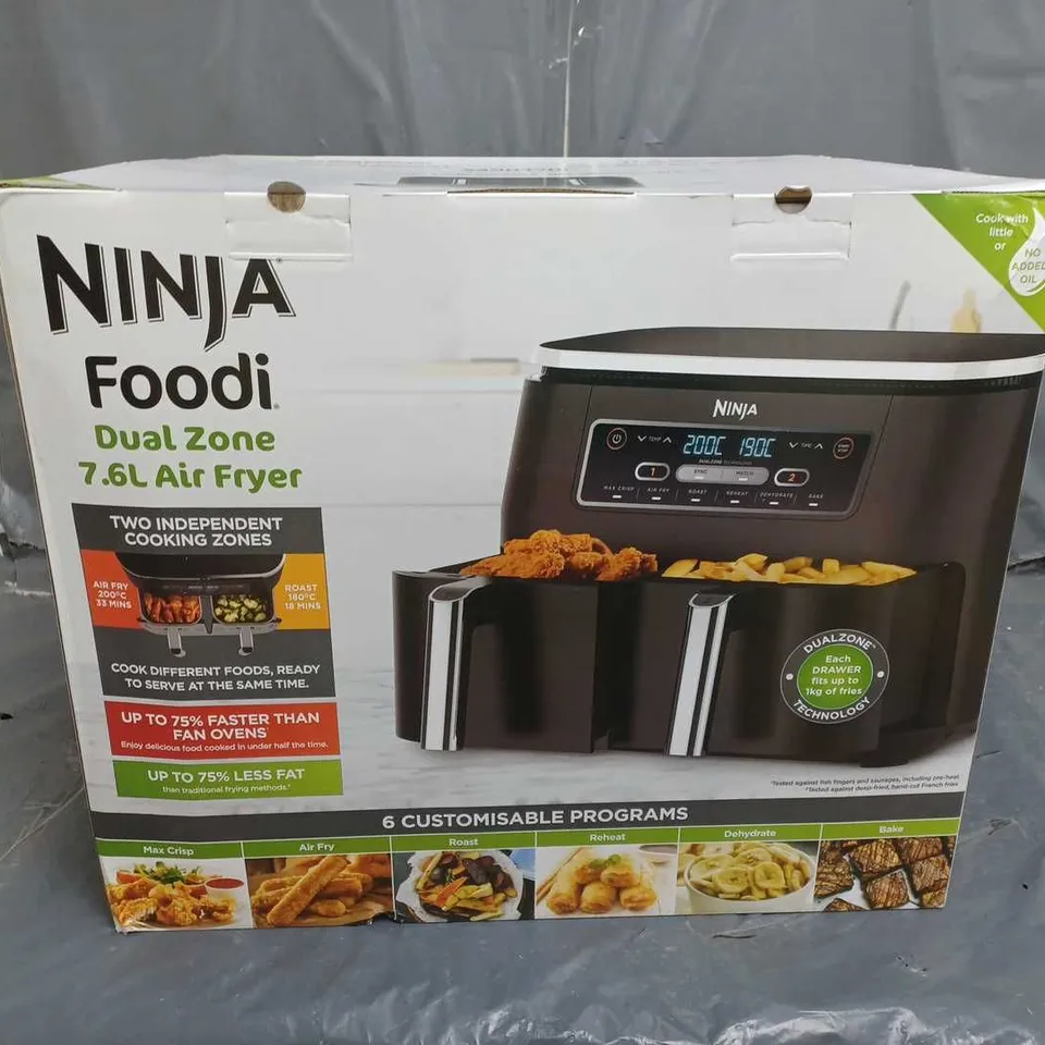 BOXED NINJA FOODI DUAL ZONE AIR FRYER 