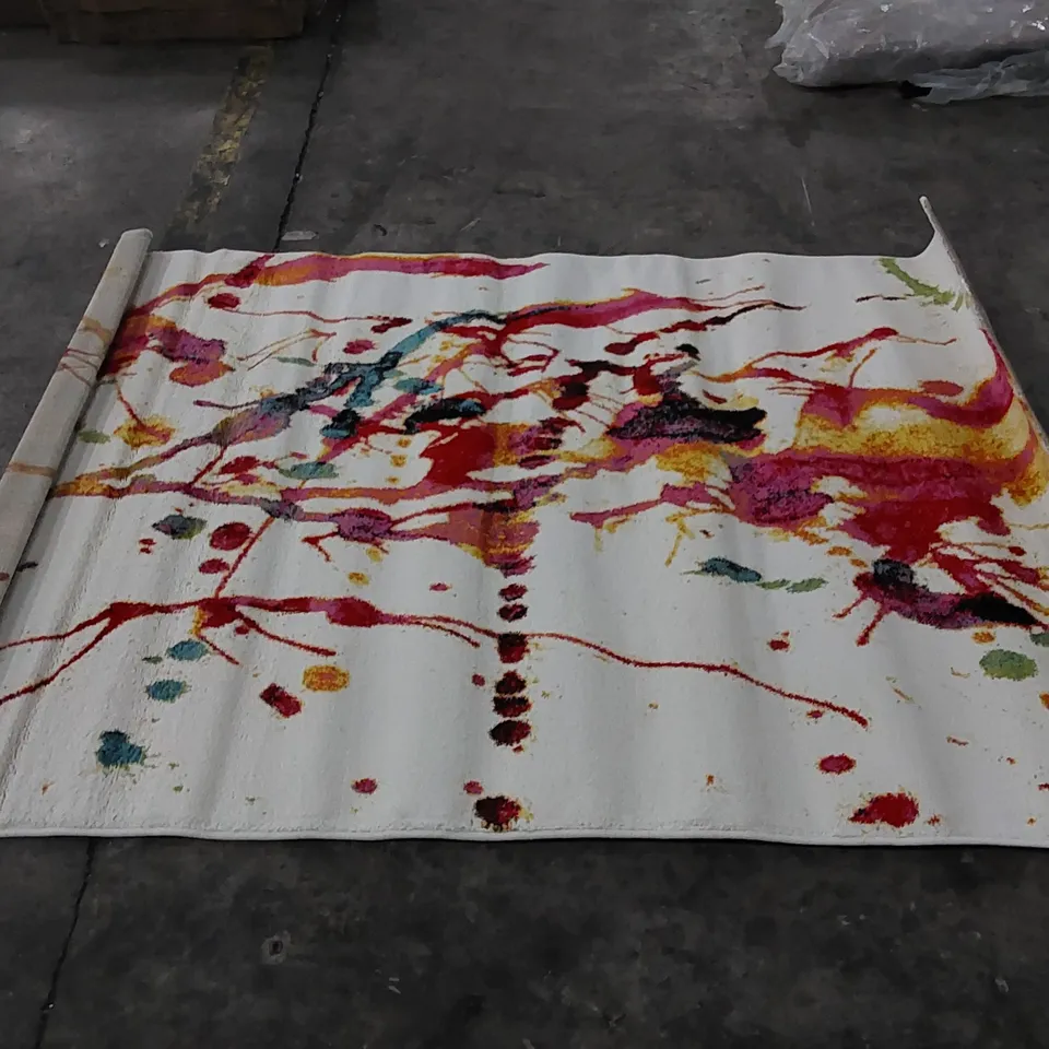 WESLEY RUG - MULTICOLOURED // SIZE: 150 X 220cm