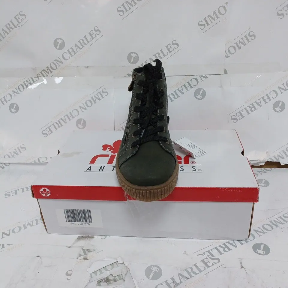 BOXED RIEKER KHAKI HI TOP CUFFED TRAINER- SIZE 7.5