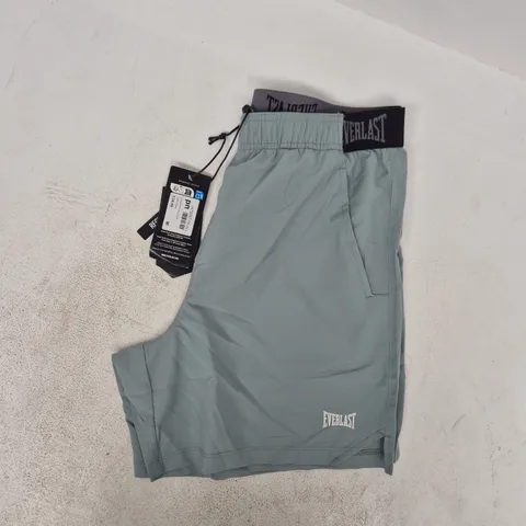 EVERLAST FLEX SHORTS IN LIGHT GREEN SIZE MEDIUM