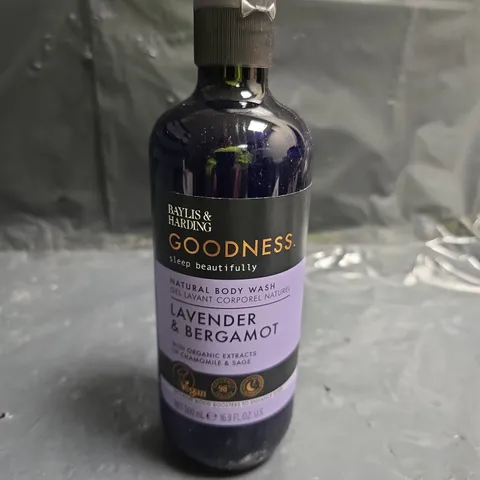 LOT OF 8 BOTTLES OF BAYLIS & HARDING GOODNESS LAVENDER & BERGAMOT NATURAL BODY WASH - 500ML PER BOTTLE