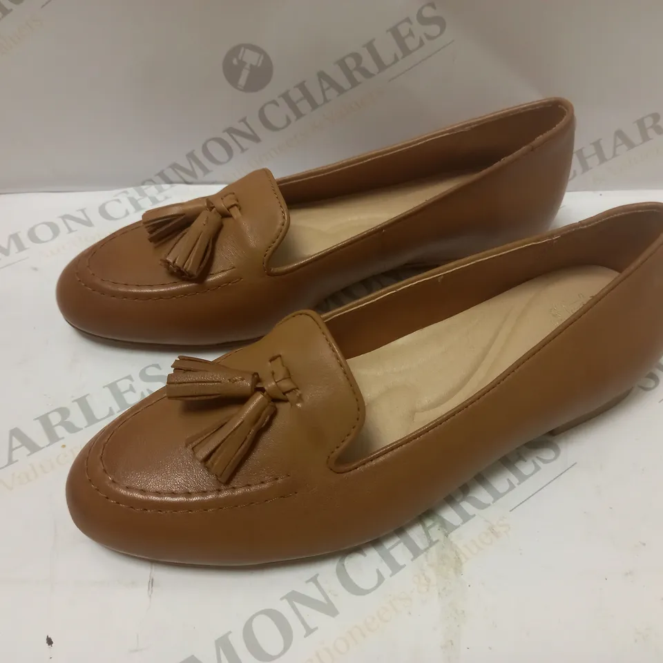 BROWN LOFER SHOE WITH BOW 