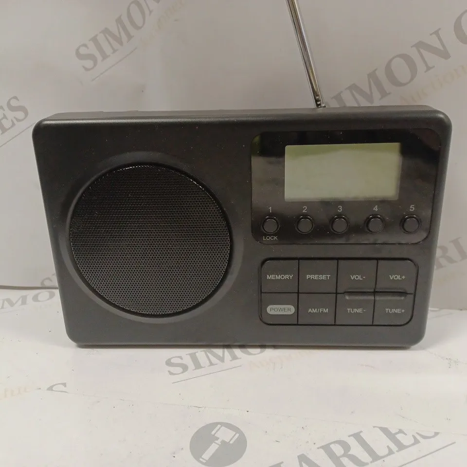 BOXED ASDATECH PORTABLE AM/FM RADIO ATA22AA005A