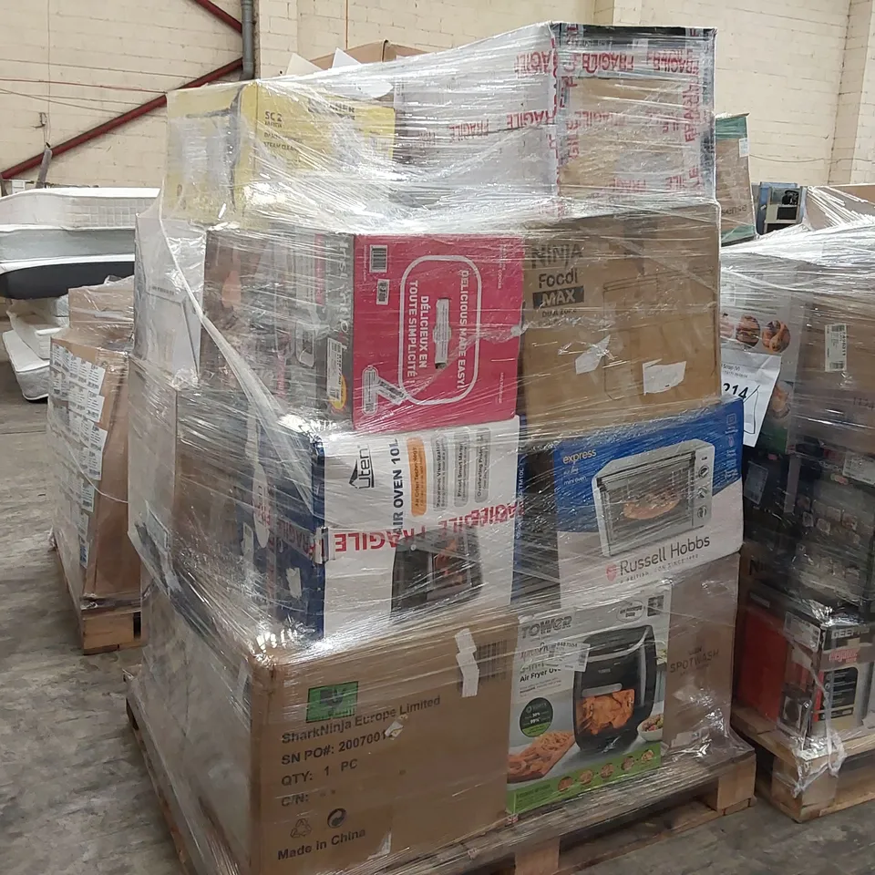 PALLET OF APPROXIMATELY 20 UNPROCESSED RAW RETURN HOUSEHOLD AND ELECTRICAL GOODS TO INCLUDE;