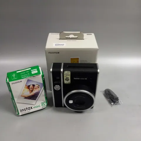 FUJIFILM INSTAX MINI 40 INSTANT CAMERA 