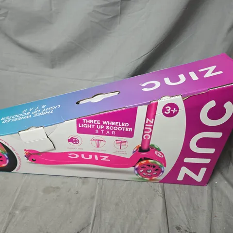 BOXED ZINC 3 WHEELED LIGHT UP STAR SCOOTER - BLUE