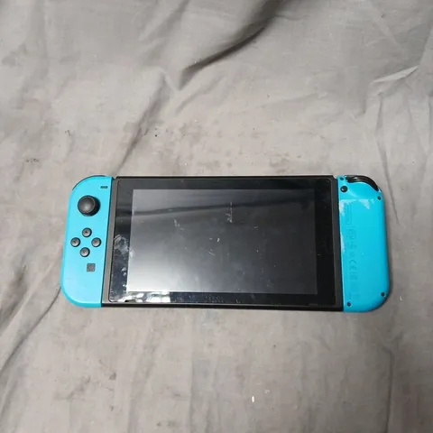 NINTENDO SWITCH CONSOLE WITH NEON BLUE JOY-CONS (HANDHELD)