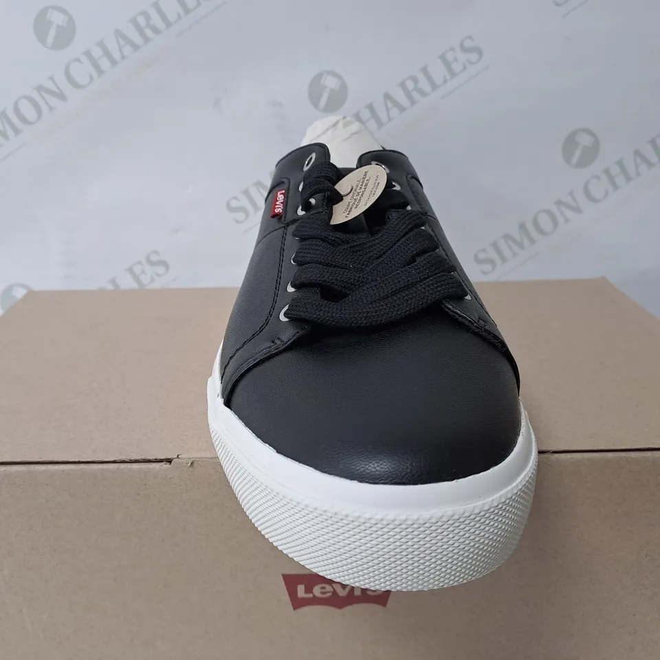 BOXED PAIR OF LEVI WOODWARD BLACK TRAINERS - SIZE 9
