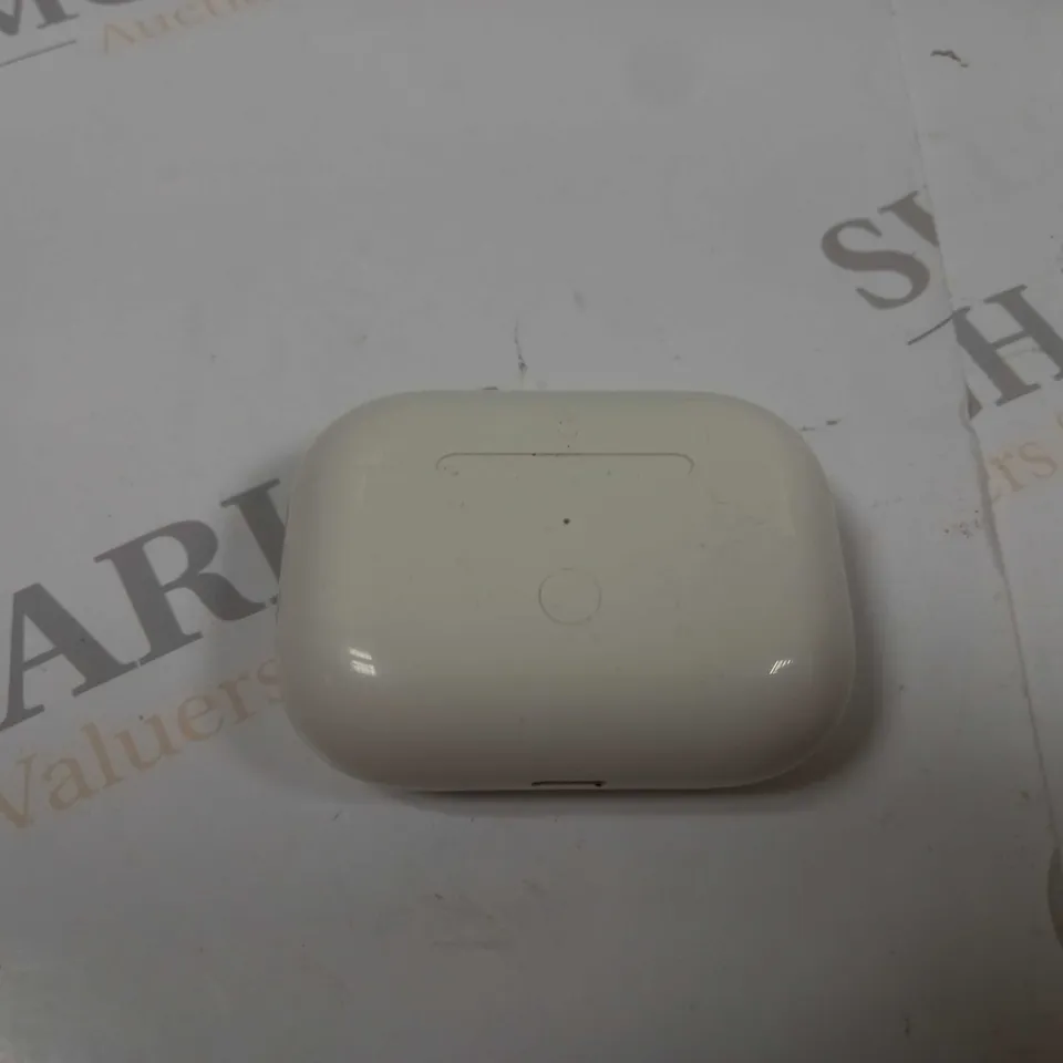 WIRELESS CHARGING CASE ONLY UNBOXED
