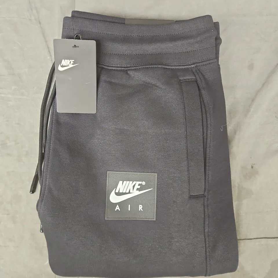 NIKE AIR STANDARD FIT SWEATPANTS IN BLACK SIZE XL