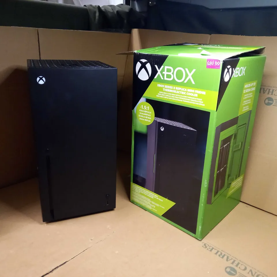 BOXED X-BOX SEIRES X REPLICA MINI FRIDGE