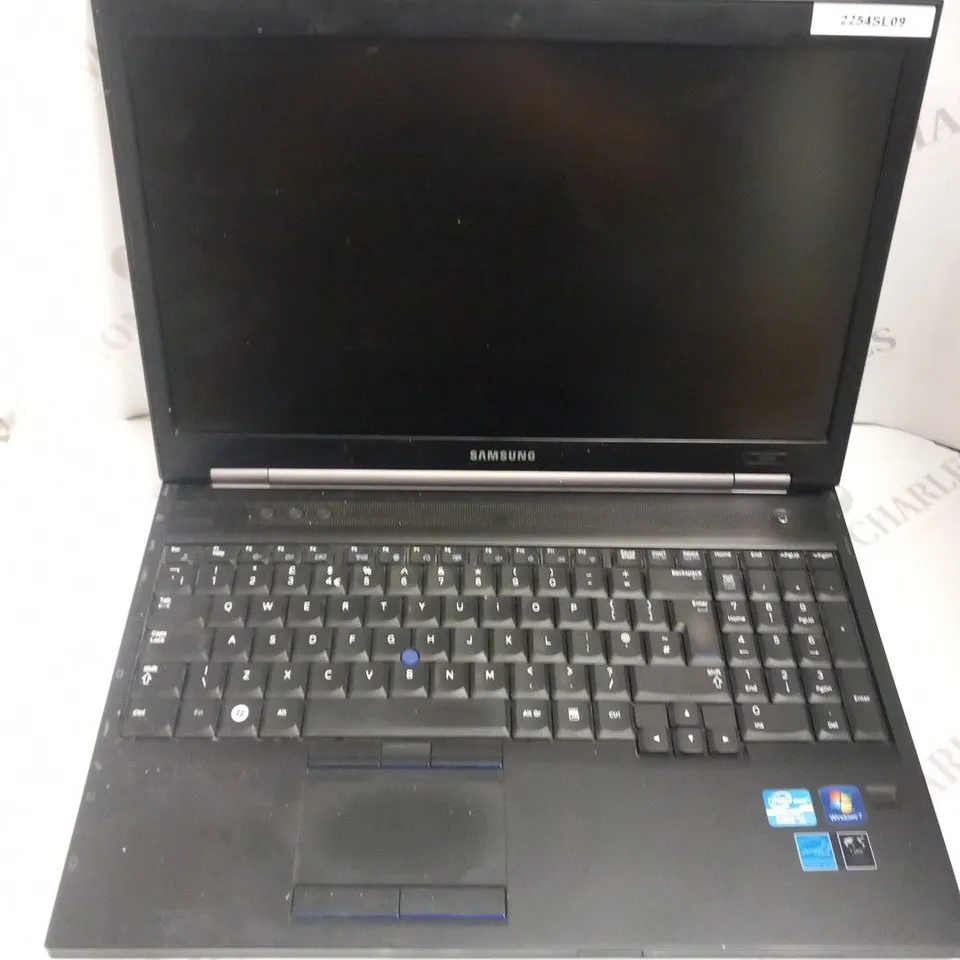 SAMSUNG NP400B5B NOTEBOOK