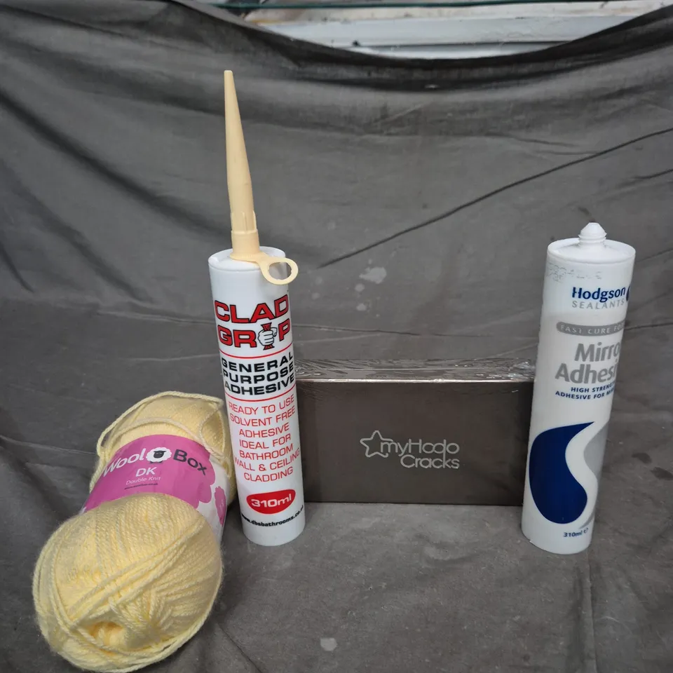 APPROXIMATELY 15 ASSORTED HOUSEHOLD ITEMS TO INCLUDE KNITTING YARN, HODO CRACK MAGNETS AND MIRROR ADHESIVE