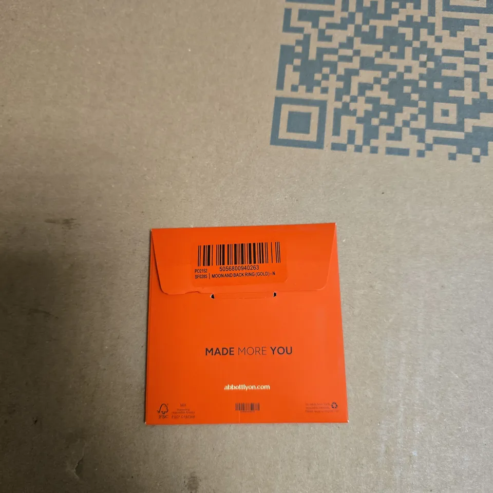 ABBOTT LYON GOLD-TONE RING MOON AND BACK 