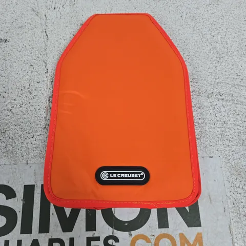 LE CREUSET WINE COOLER SLEEVE - ORANGE 