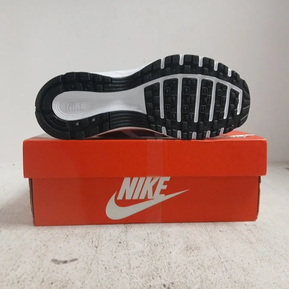 BOXED PAIR OF NIKE P-6000 TRAINERS IN WHITE/SILVER SIZE UK 3.5