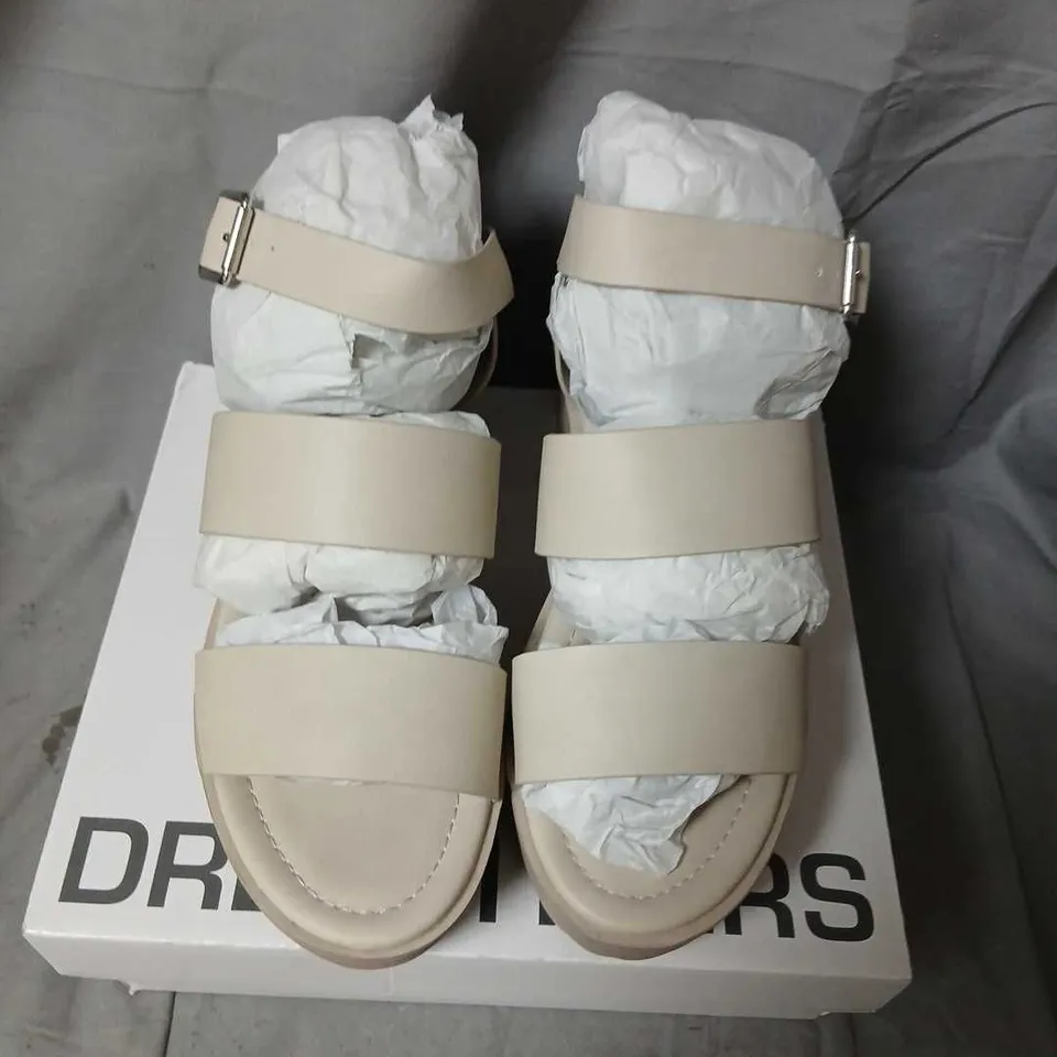 DREAM PAIRS BEIGE WOMEN'S PLATFORM SANDALS – 3-STRAP, CHUNKY SOLE, SDHS2429W (UK 5 / EU 38 / US 7)