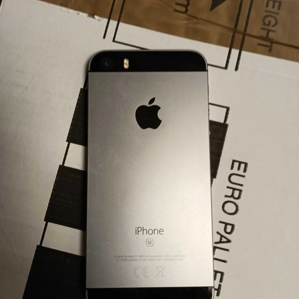 APPLE IPHONE SE A1723