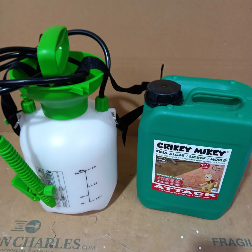 CRIKEY MIKEY PRESSURE SPRAYER BOTTLE