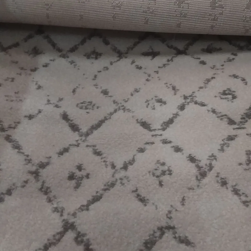 QUALITY HEILIG GREY RUG - 201 × 274