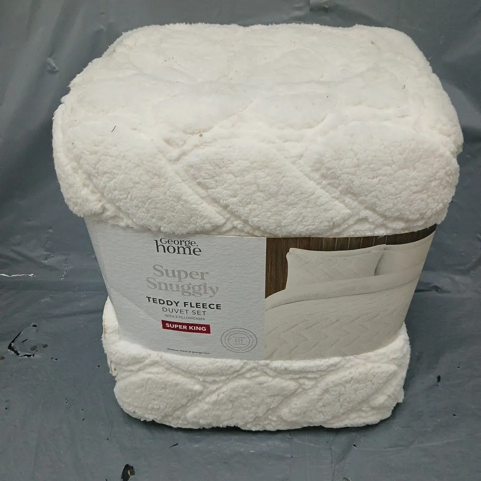 SUPER SNUGGLE TEDDY FLEECE DUVET SET IN CREAM SIZE SUPER KING