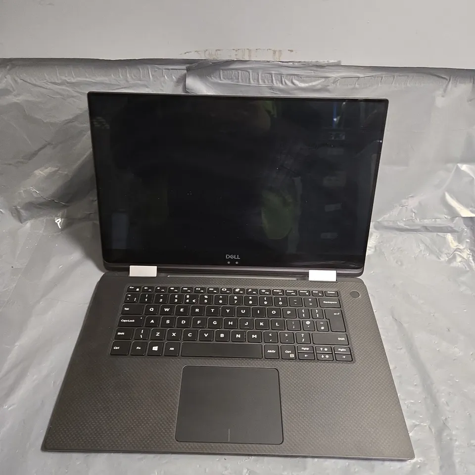 DELL XPS P73FTRC LAPTOP