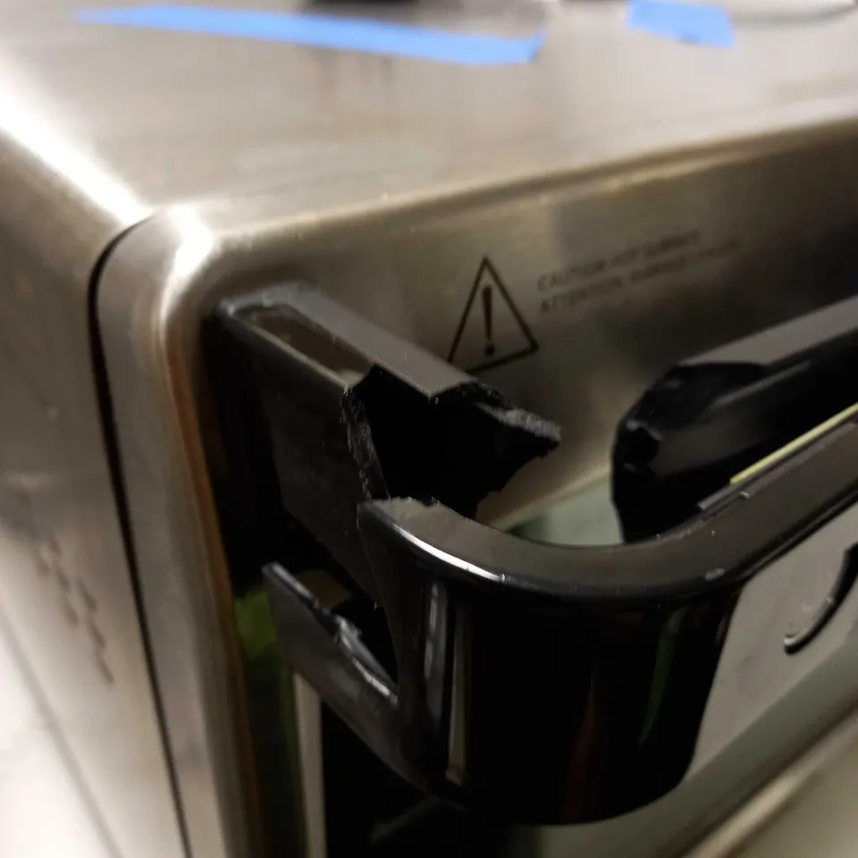 NINJA FOODI COUNTERTOP MULTIFUNCTION OVEN