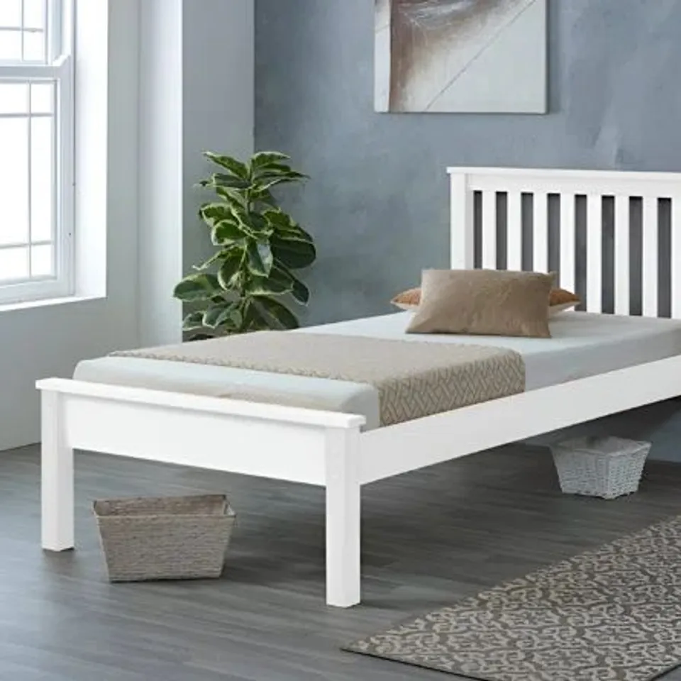 BOXED DERBY WHITE WOODEN BED - 3FT SINGLE, WHITE (2 BOXES)