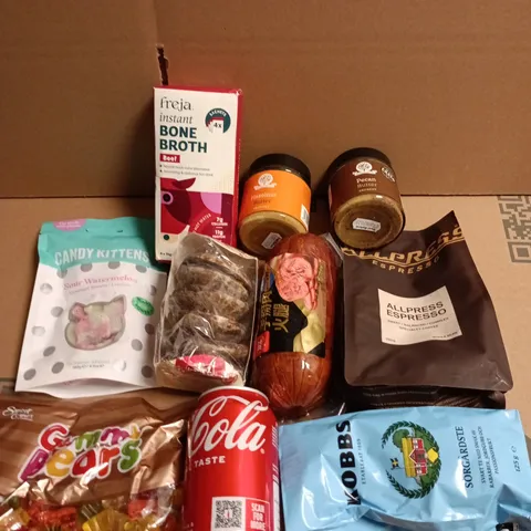 APPROXIMATELY 10 ASSORTED FOOD ITEMS TO INCLUDE COCACOLA,GUMMY BEARS AND BONE BROTH