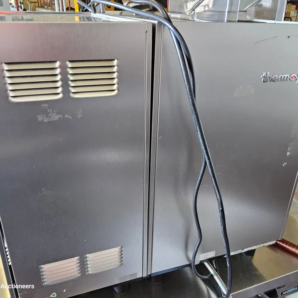 THERMOPLAN BLACK & WHITE BEAN TO CUP COFFEE MACHINE