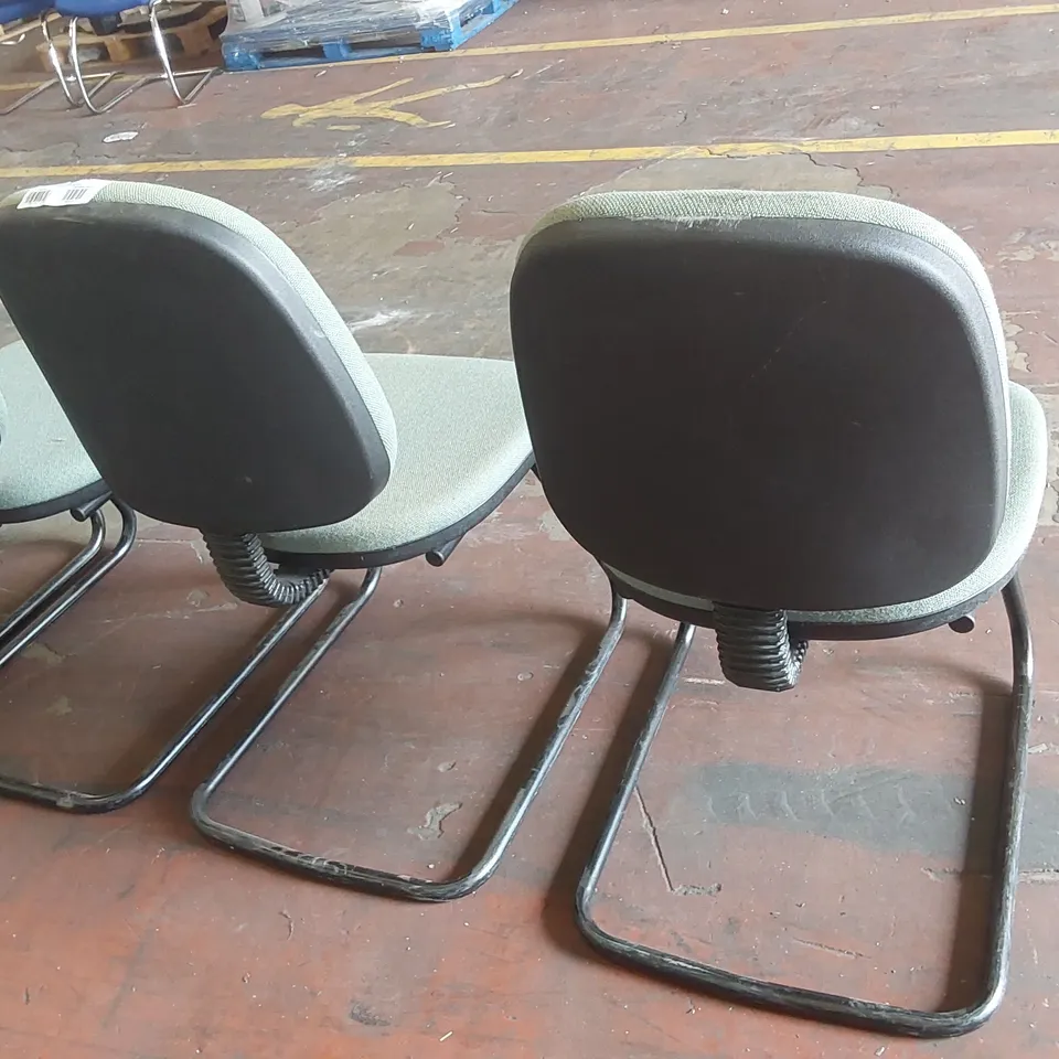 SET OF 4 OFFICE CHAIRS