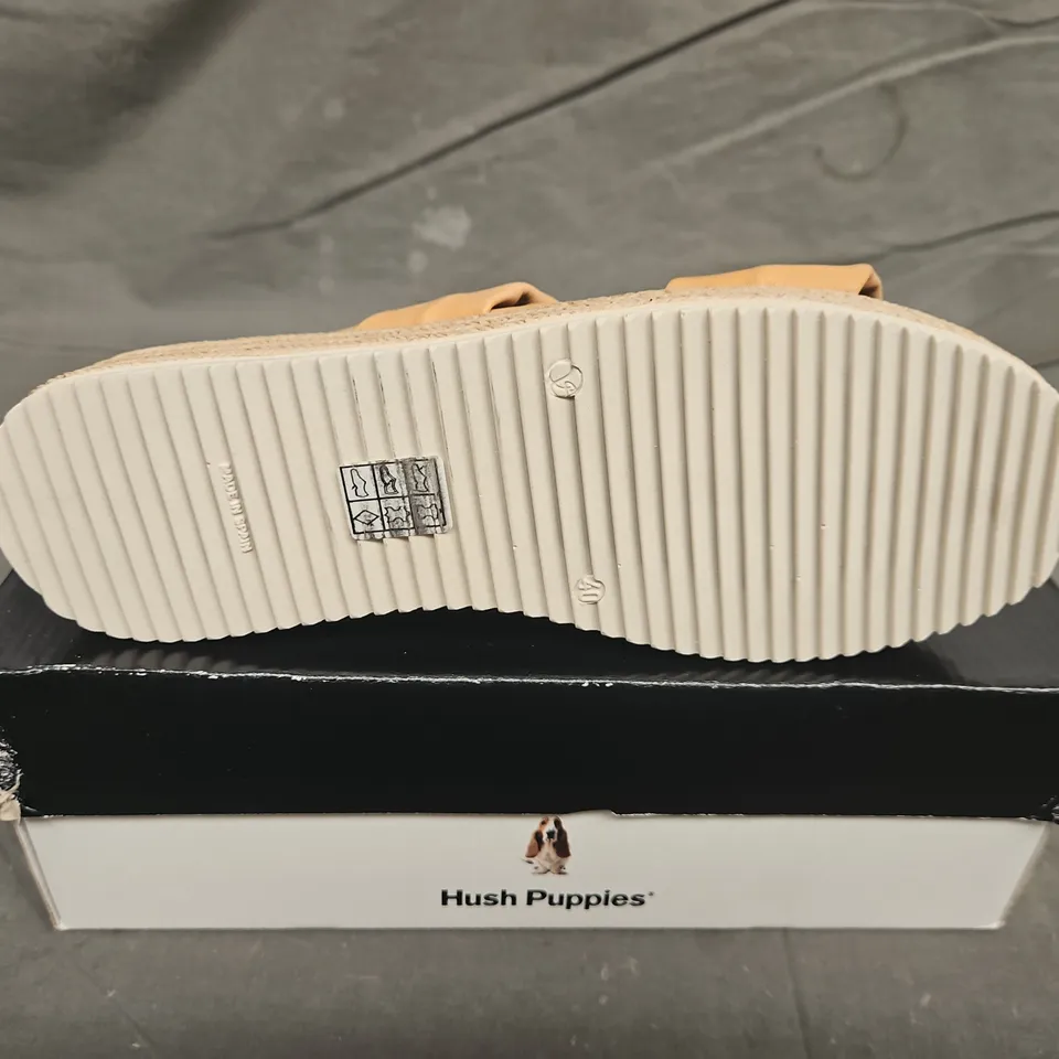 BOXED PAIR OF HUSH PUPPIES WOMENS RACHEL STRAP SANDALS - UK SIZE 7