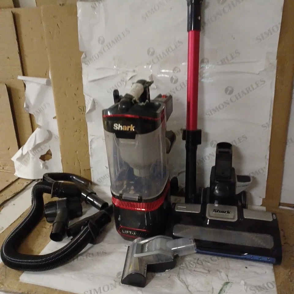 SHARK UPRIGHT VACUUM CLEANER