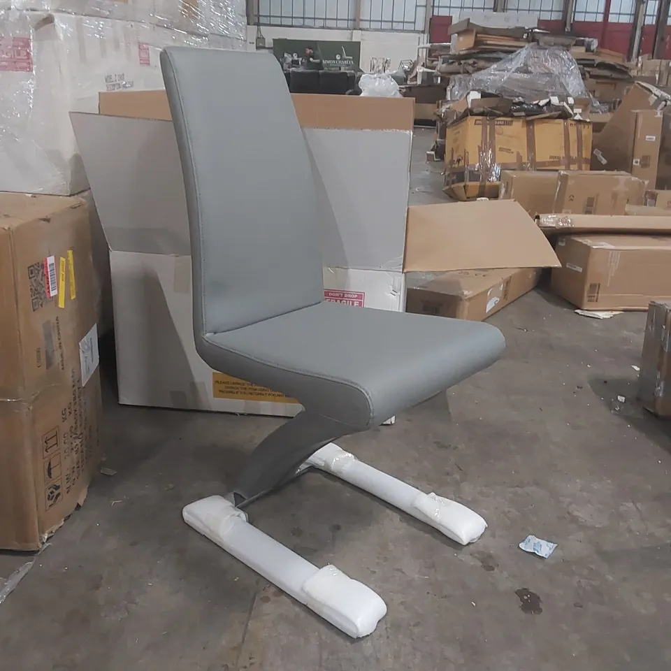 BRAND NEW BOXED PAIR OF DESIGNER Z DINING CHAIRS - GREY