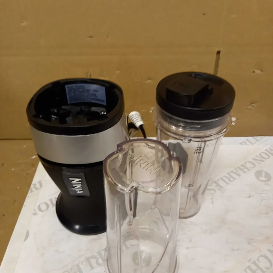 NINJA NUTRI SLIM BLENDER AND SMOOTHIE MAKER CONTAINERS