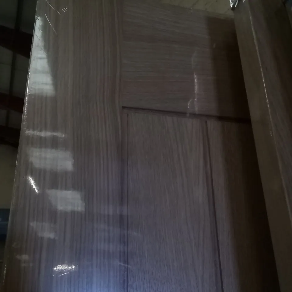 GEOM 1981 X 762MM COTTAGE PRE FINISHED OAK VENEER INTERNAL DOOR