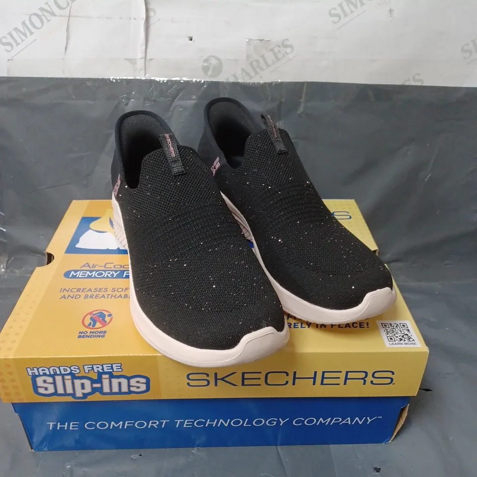 SKECHERS SLIP-INS TRAINERS BLACK GLITTER SIZE 7