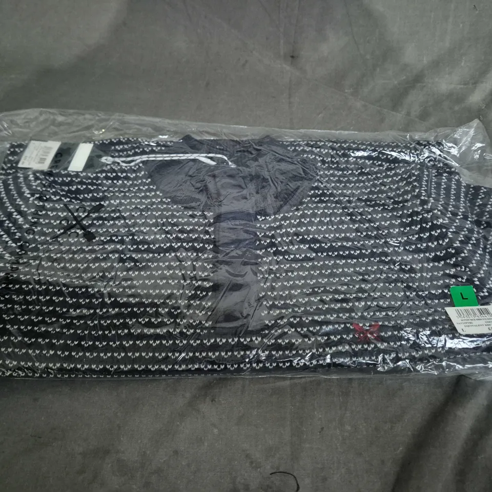 BAGGED CREW CLOTHING COMPANY BUTTON NECK BIRDS EYE KNIT - SIZE L