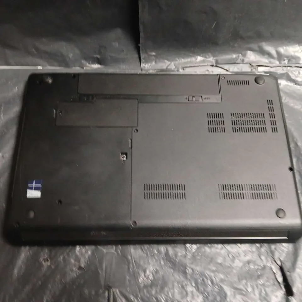 LENOVO THINKPAD LAPTOP -  MODEL UNSPECIFIED