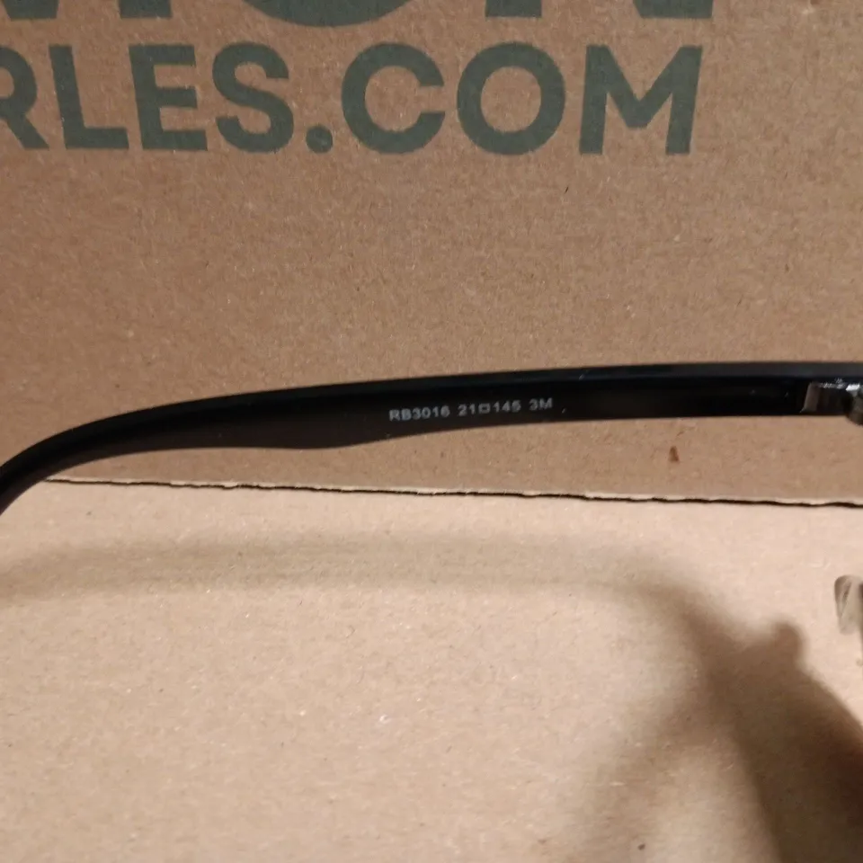 RAY-BAN RB3016 SUNGLASSES - BLACK/GOLD CLUBMASTER STYLE, G-15 LENS