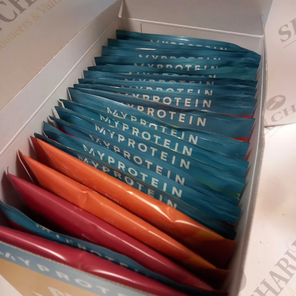 MYPROTEIN CLEAR WHEY ISOLATE IN ASSORTED FLAVOURS (APPROX 20 X 25G)