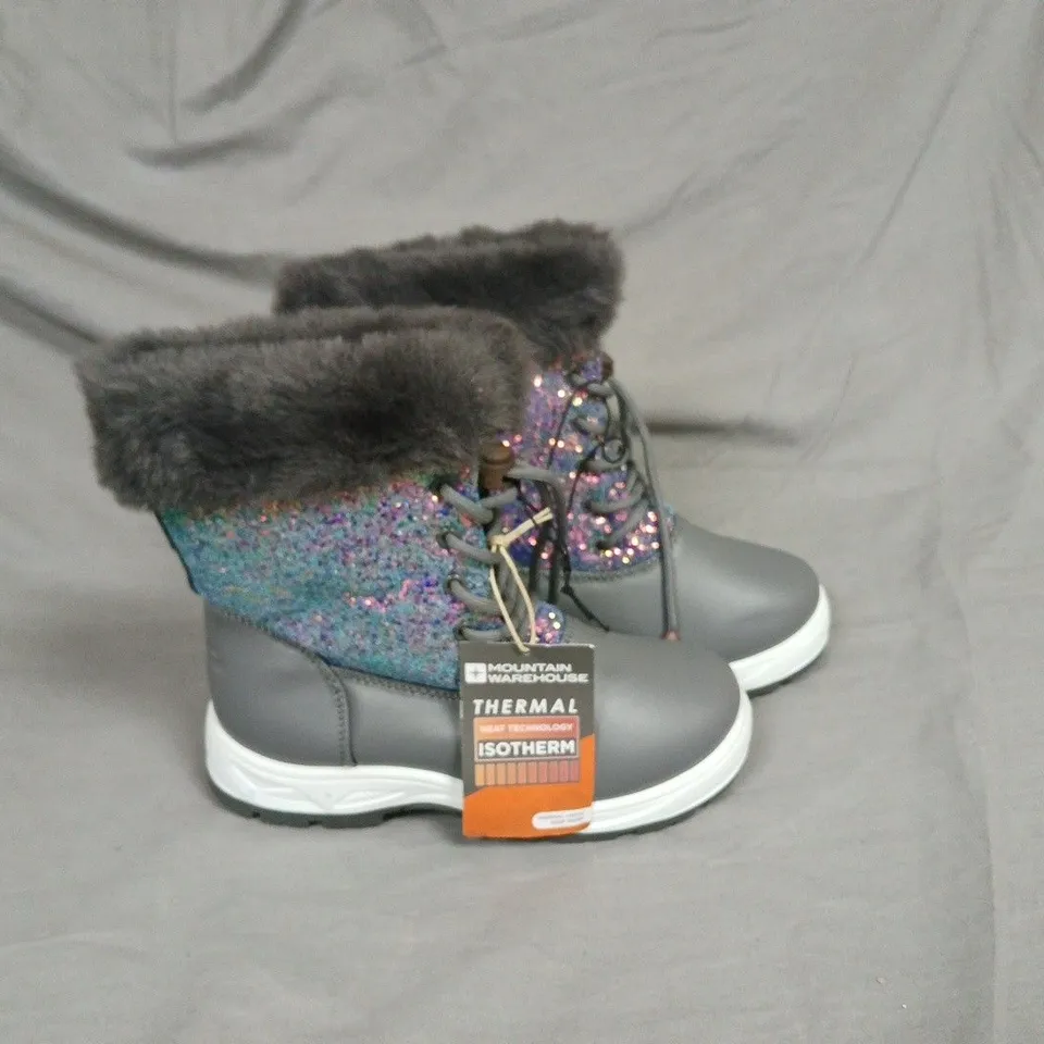 MOUNTAIN WAREHOUSE FIZZ KIDS GLITTER FUR-LINED SNOW BOOTS – SILVER (UK 1)